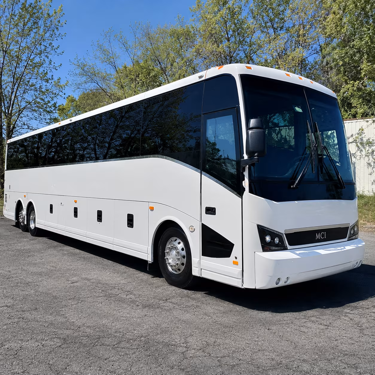 lowell and boston concert bus rentals across the massachusetts border