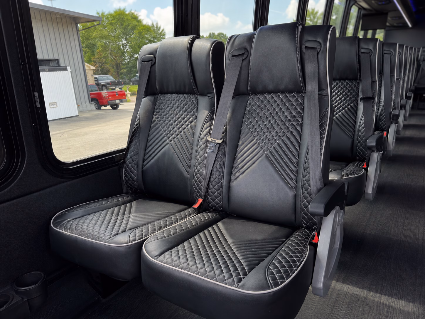nascar and race day bus rentals to new hampshire motor speedway